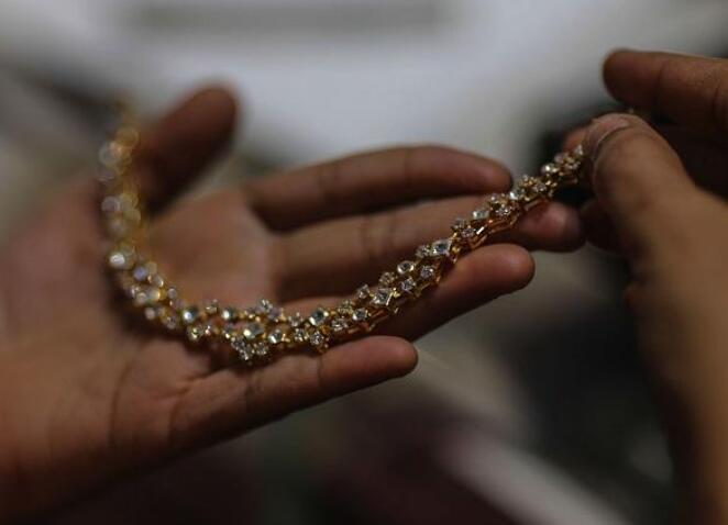 “PC珠宝商第一季度亏损收窄至6.6亿卢比