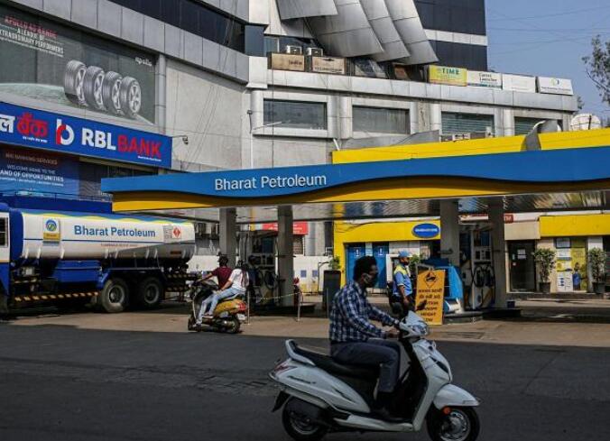 “印度巴拉特石油公司推出柴油送货上门服务以满足不断增长的需求