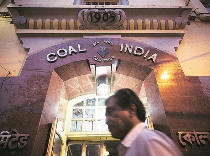 印度煤炭公司开始试点项目 用液化天然气取代柴油