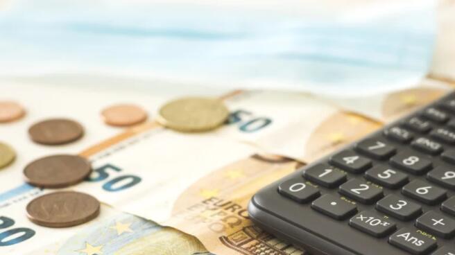 生活工资组建议每小时涨60美分至12.90欧元