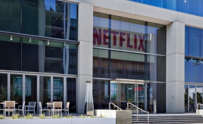 Netflix可能在内容上花费超过500亿美元