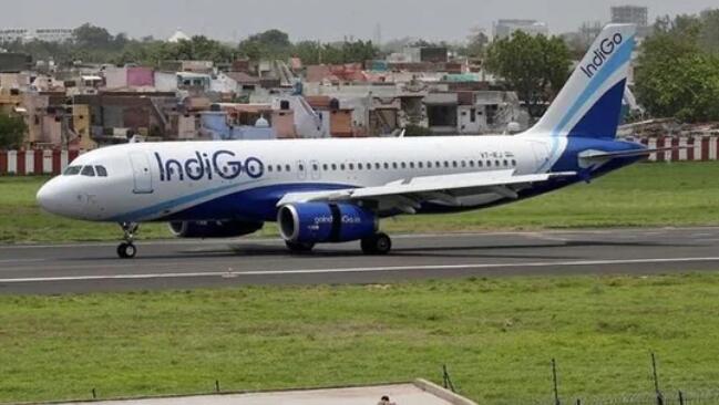 “2021年10月印度国内航班的客运量比去年增加了70%
