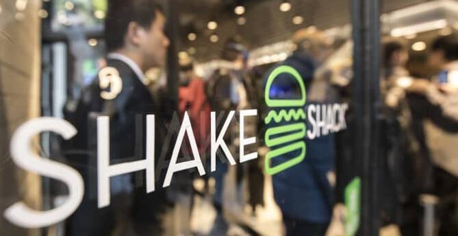 “Shake Shack预测随着当前局势激增的伤害 销售额将下降