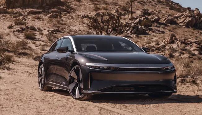 “电动汽车制造商Lucid推出其最新的特斯拉竞争对手